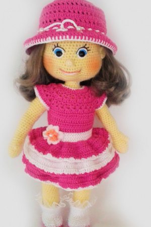 Работа Кукла для маленьких девочек. Мягкая вязаная кукла.