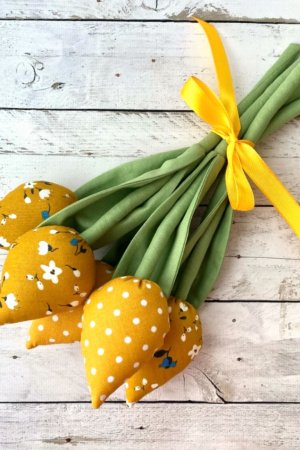 Работа Букет текстильные тюльпаны подарок на день матери