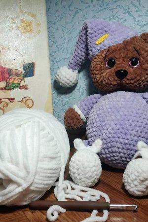 Робота В'язаний ведмідь в піжамі