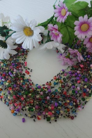 Работа Колье Цветной танец