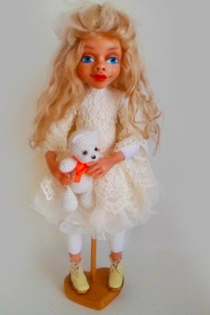 Работа  Сувенирная кукла. Кукла с голубыми глазами