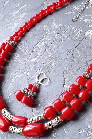 Работа Комплект с большими натуральными кораллами