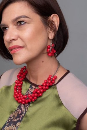 Работа "Россыпь калины".