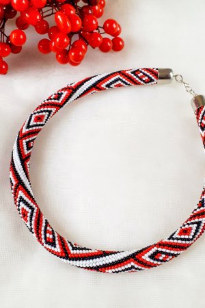 Робота кольє джгут