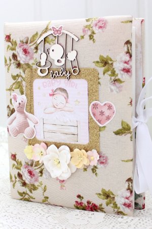 Робота Фотоальбом для дівчинки на 200 фотографій