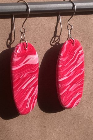 Робота Сережки рожеві