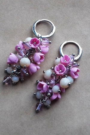 Работа Розовые серьги грозди, сережки с цветами, нежные серьги