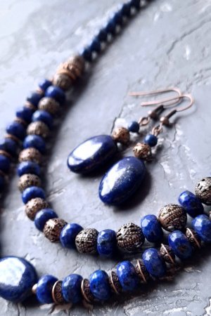 Работа Колье и серьги с натуральным лазуритом