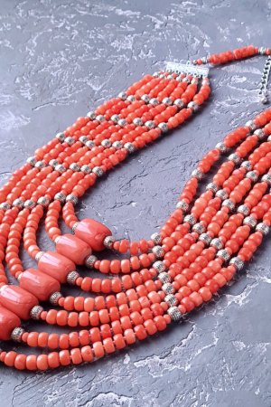 Работа Ожерелье "Наследие" из натуральных кораллов семирядне