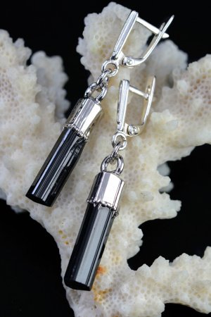 Работа Серьги "Черный турмалин" 