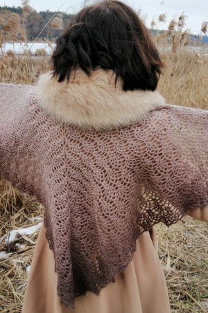 Работа Ажурная шаль крючком