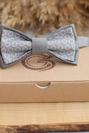 Работа Бабочка серый двойной