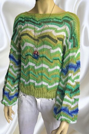 Работа Весенне-летний джемп миссони с деревянным кулоном