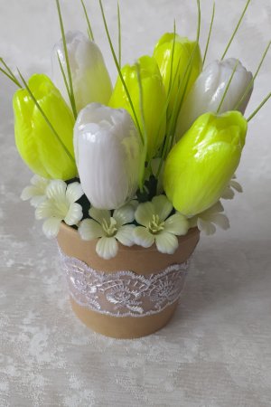 Работа Букетик тюльпанов из мыла