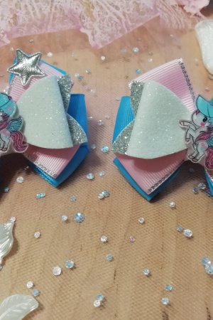 Робота Бантики з єдиноріжками 