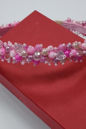 Робота Обруч на голову, ободок для волосся рожевий з камінням
