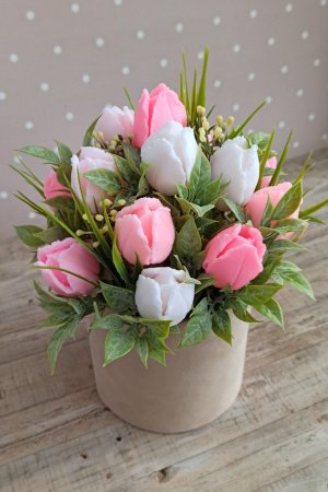 Робота Букет з мила ручної роботи "Тюльпани"