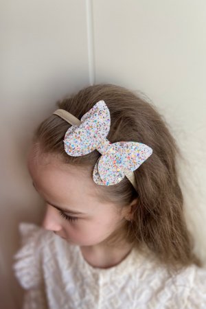 Работа Обруч бабочка песочные