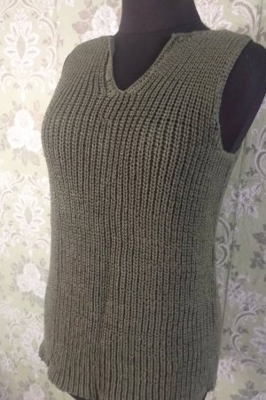 Работа Вязаная льняная мужская майка