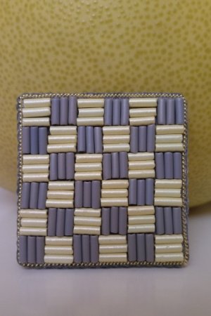 Работа Брошь Ход королевы