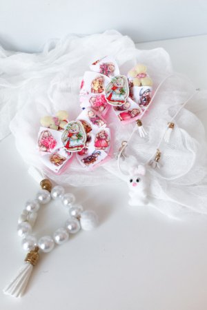 Робота Подарунковий набір зайчик з полуницею