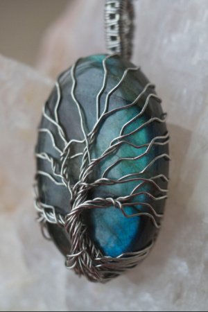 Работа Кулон оберег дерево жизни из лабрадором/лабрадоритом