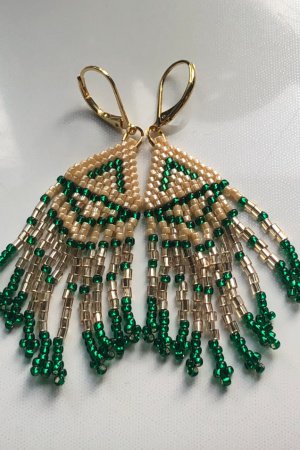 Работа Серьги "Изумрудный сияние"