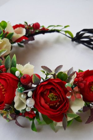 Робота Віночок з квітів