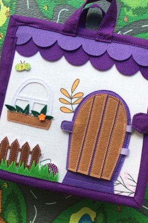 Работа Кукольный домик из фетра, розвиваюча книжка