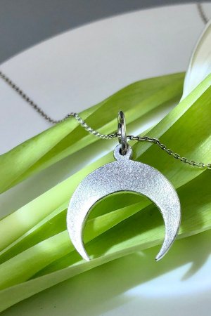 Робота лунницах сатиновая