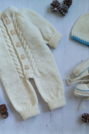 Работа Комплект для крещения, вязаный комбинезон для крещения