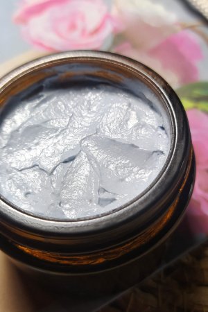 Робота Маска для проблемної шкіри