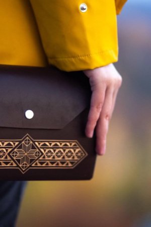 Работа Женская деревянная сумочка "Prosta"