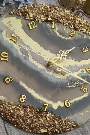 Работа Настенные часы для интерьера