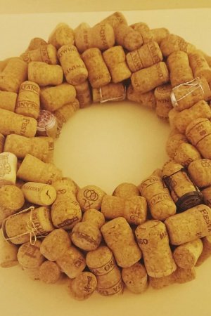 Работа венок пробковый