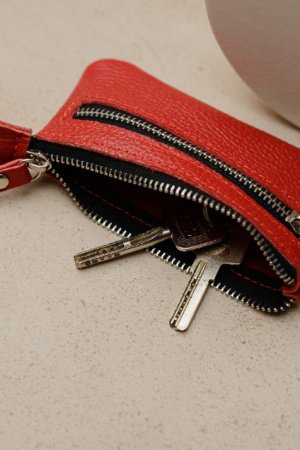 Робота Ключниця зі шкіри