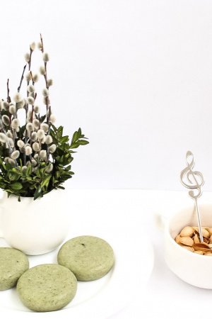 Робота Натуральне мило для вмивання Арія "Фісташка & Спіруліна"