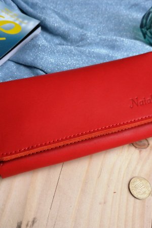 Работа Стильный женский кошелек из натуральной кожи