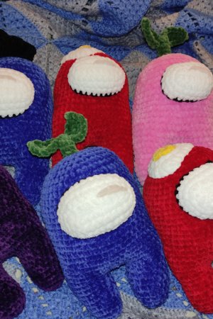 Робота Among Us великі плюшеві іграшки