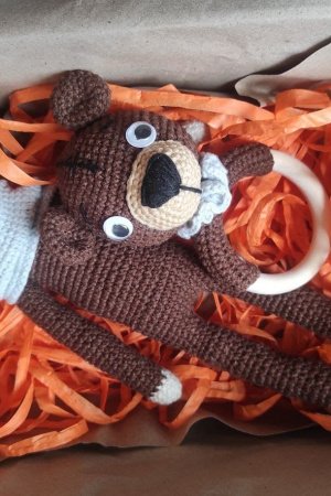 Работа нобир бряскальце с игрушкой мешка