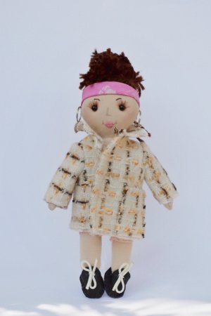 Работа Кукла с одеждами, подарок девочке