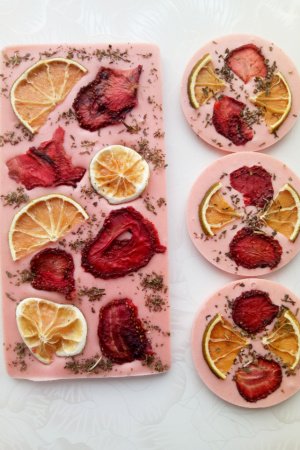 Робота Шоколадний набір "Полуничний мохіто"