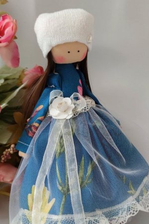 Работа Кукла ручной работы в шикарном платье