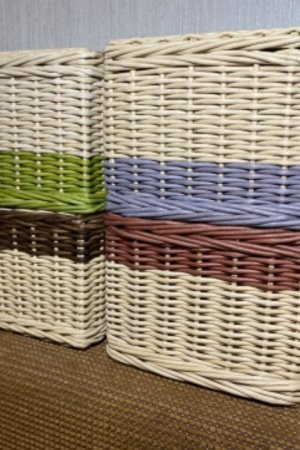 Робота Плетена коробка для зберігання речей «Акцент» маленька