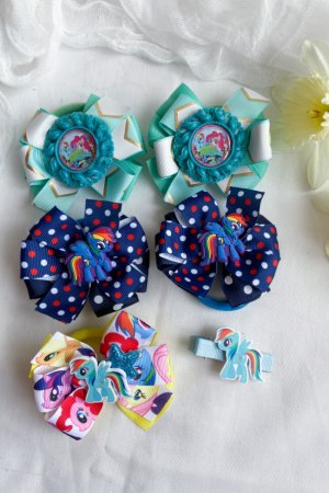 Робота Бантики- резинки і браслет поні 4