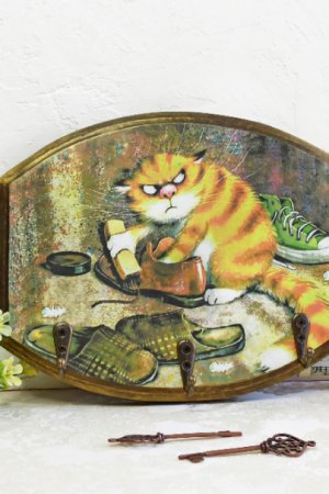 Работа Ключница или вешалка "Котя"