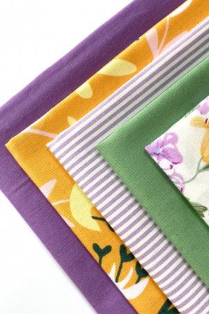 Робота Набір відрізів, тканини для рукоділля