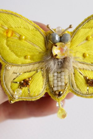Робота Брошка метелик ′Лимонниця′
