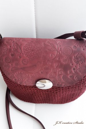 Робота Сумочка "Бордо" з тисненням