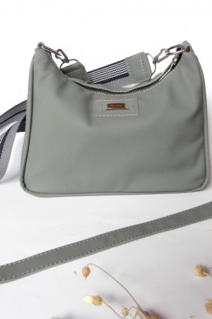 Работа Сумка-багет «Wendy» из кожи